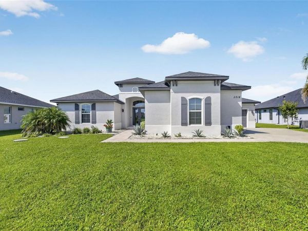 5218 LAKE VENICE DRIVE, WIMAUMA, FL 33598