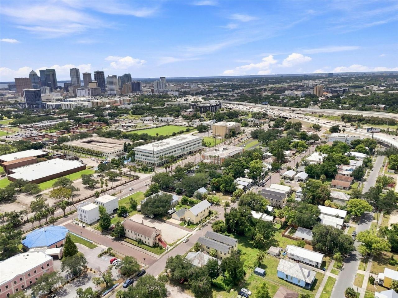 942 E 11th Avenue , Unit 1, Tampa, FL 33605 Photo