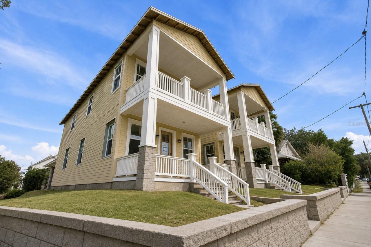 942 E 11th Avenue , Unit 1, Tampa, FL 33605 Photo