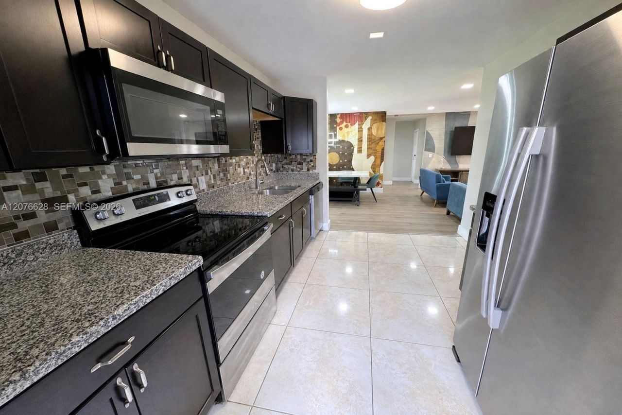 6511 Park St, Hollywood, FL 33024 Photo