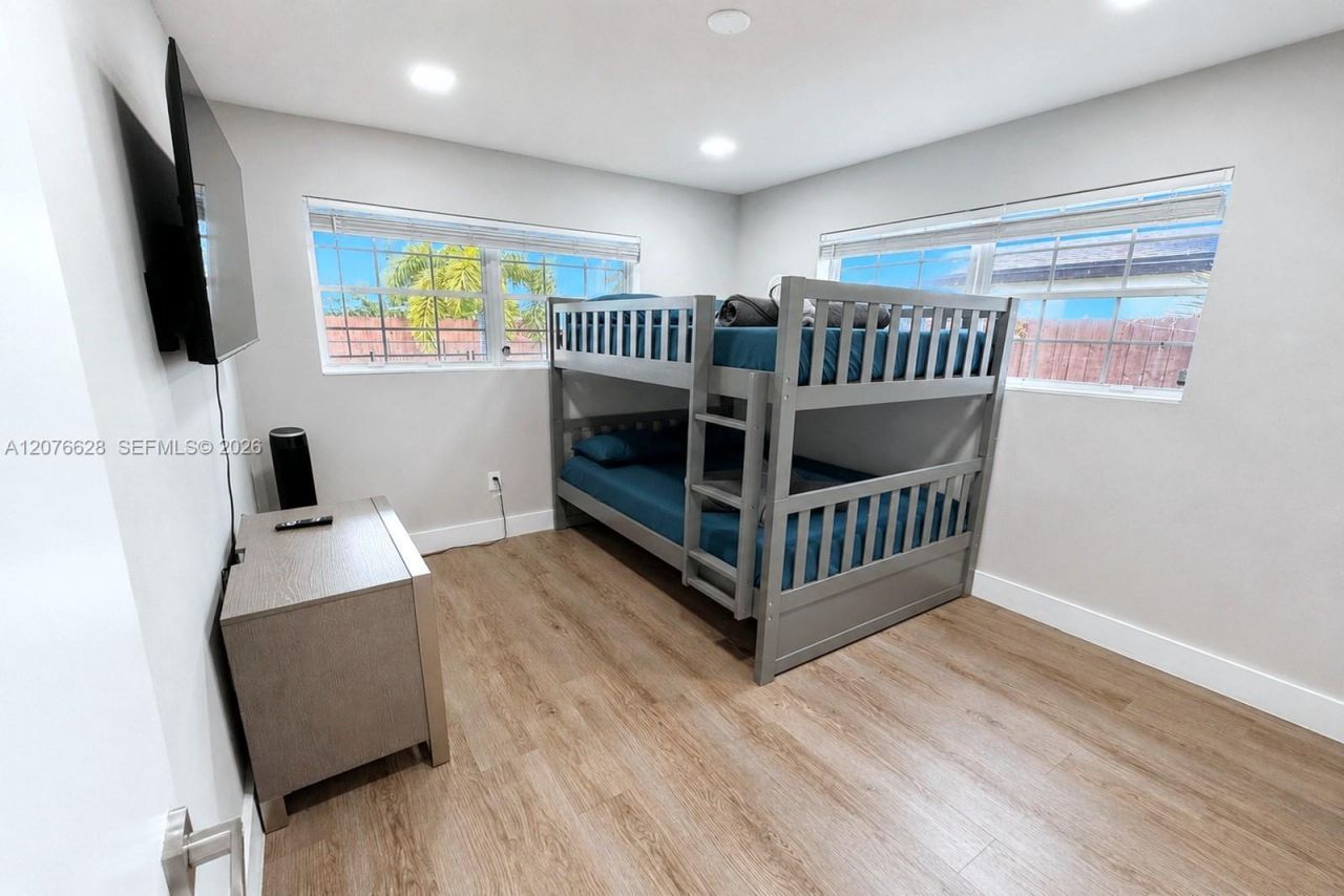6511 Park St, Hollywood, FL 33024 Photo