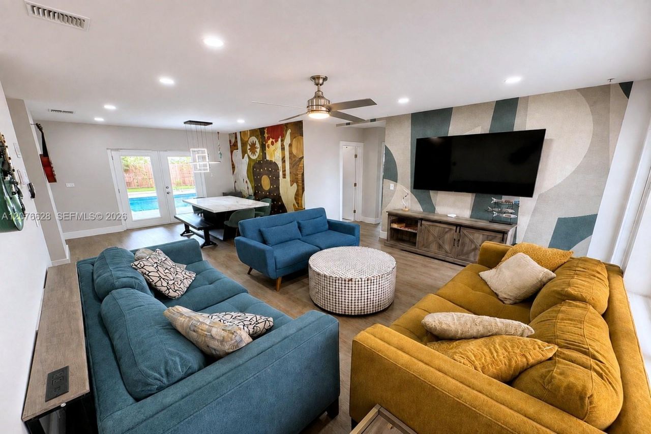 6511 Park St, Hollywood, FL 33024 Photo