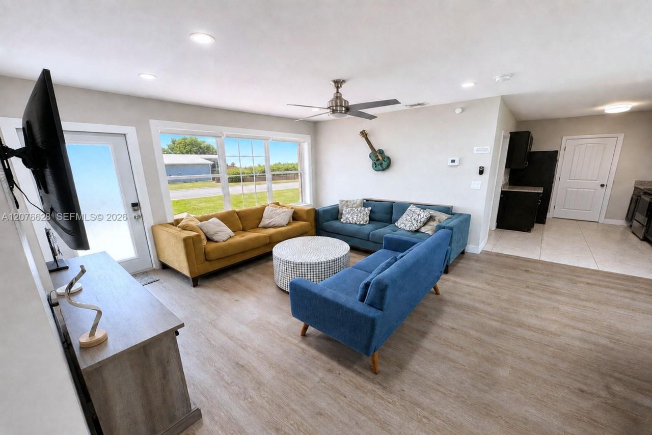 6511 Park St, Hollywood, FL 33024 Photo