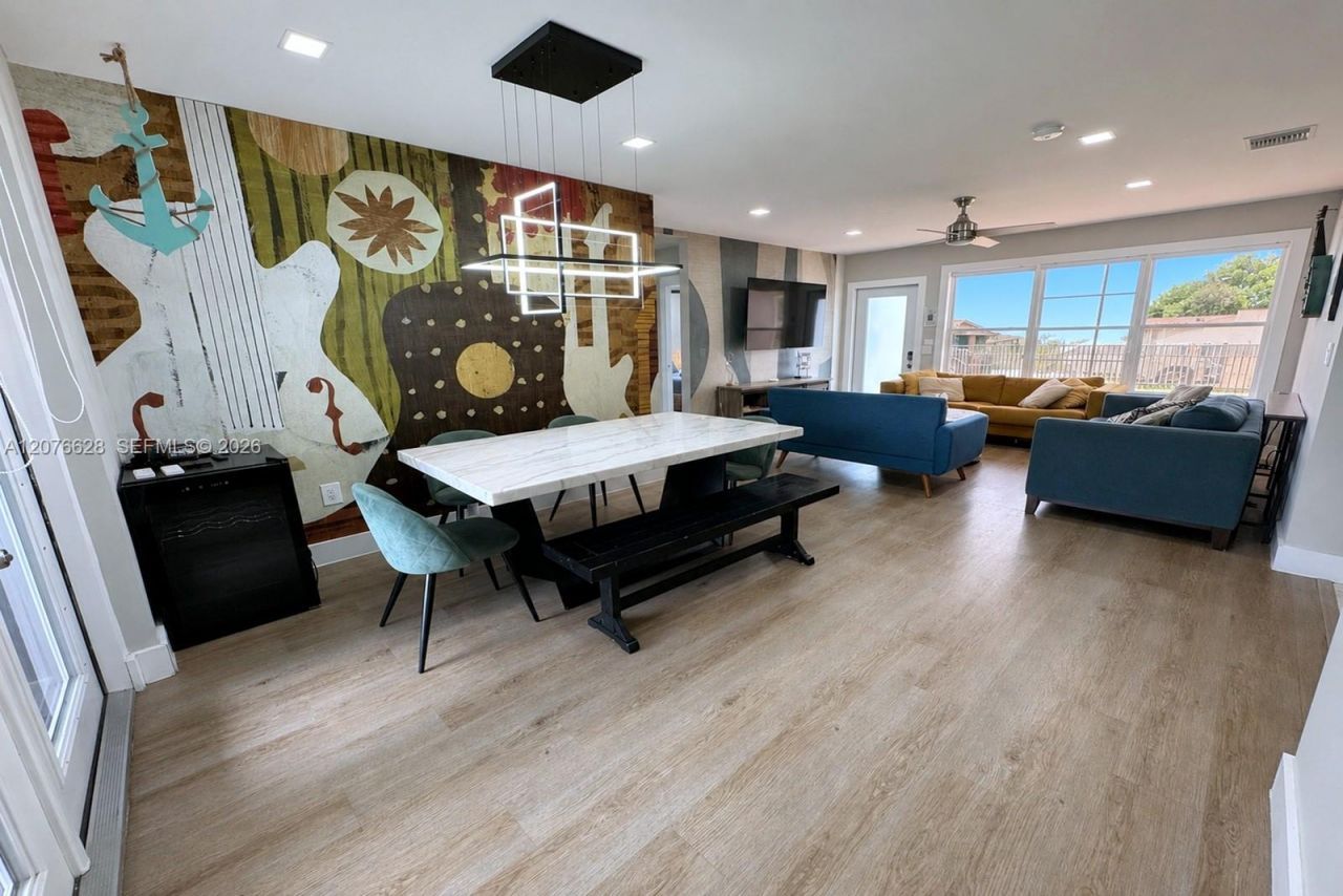 6511 Park St, Hollywood, FL 33024 Photo