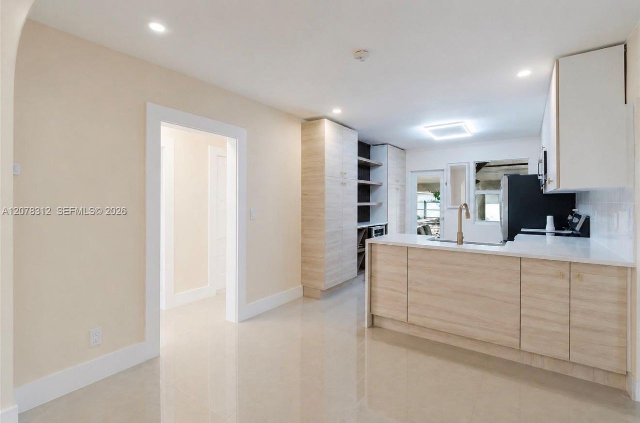 1007 NW 120th St, North Miami, FL 33168 Photo