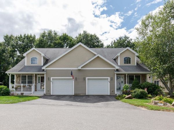 23 Arbor Circle, Unit 23, Litchfield, NH 03052