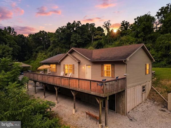 7353 FARRIER ROAD , OREFIELD, PA 18069