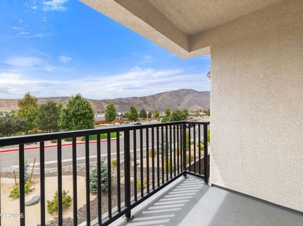 18671 Village Center Drive, Reno, NV 89508 Photo