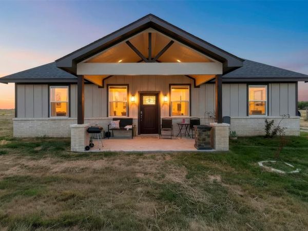 770 Section House Road, Ennis, TX 75119