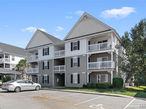 4300 Spring Creek Lane , O'Fallon, MO 63368