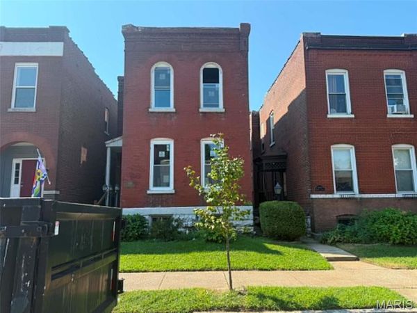 3206 Dakota Street, St Louis, MO 63111