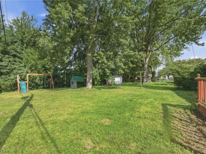 225 19th Street NE, Massillon, OH 44646 Photo 6