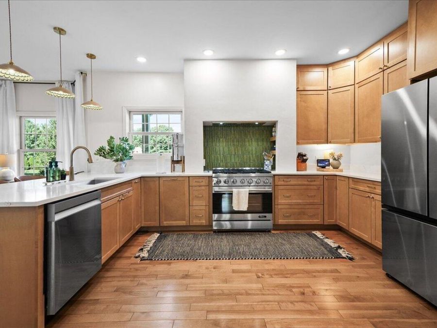Property Image 16