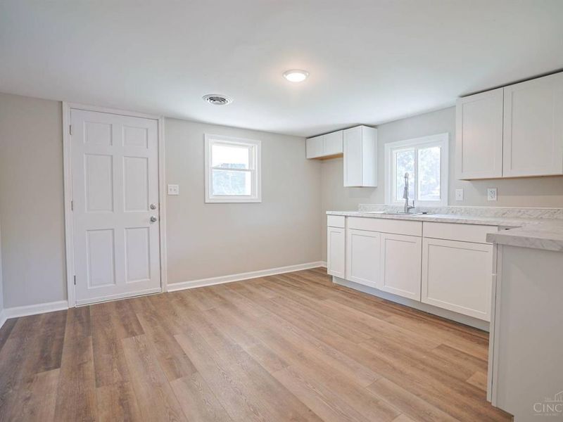 239 Cedar Street, Franklin, OH 45005 Photo 9