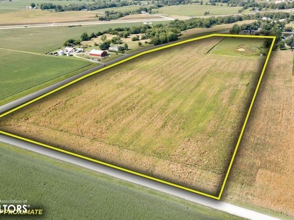 2545 260th St., New London, IA 52645