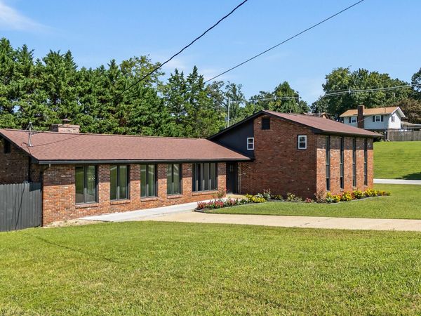 101 Westland Drive, Clinton, TN 37716