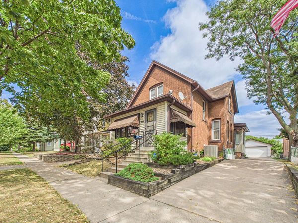 992 Matilda Street, Saint Paul, MN 55117