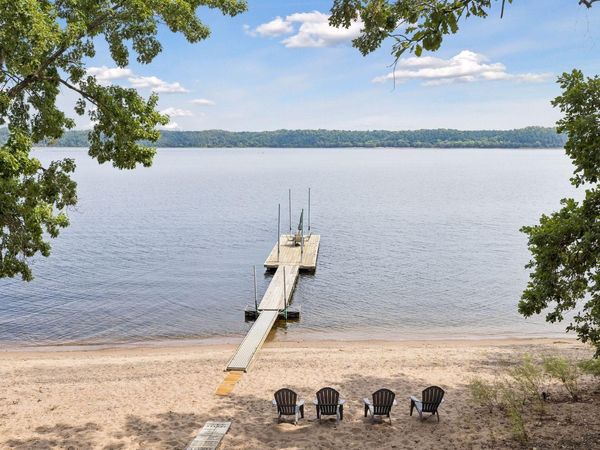 983 Quentin Avenue S, Lakeland, MN 55043