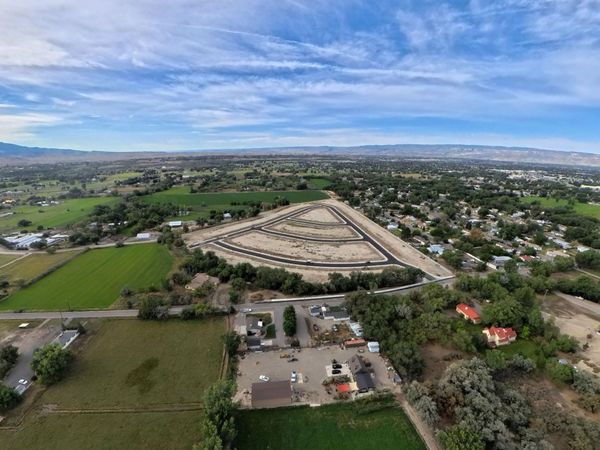3333 Douglas Wash , Clifton, CO 81520