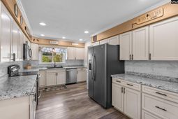 890 Pine Forest Trail  photo 4