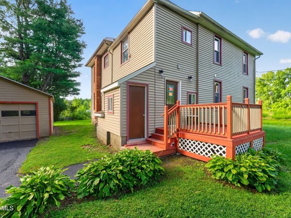 26 Verbraska Avenue, Unit 2, Amsterdam, NY 12010