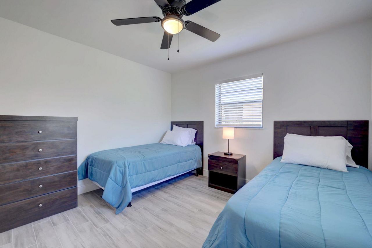 543 SE Greenway Terrace, Port Saint Lucie, FL 34983 Photo
