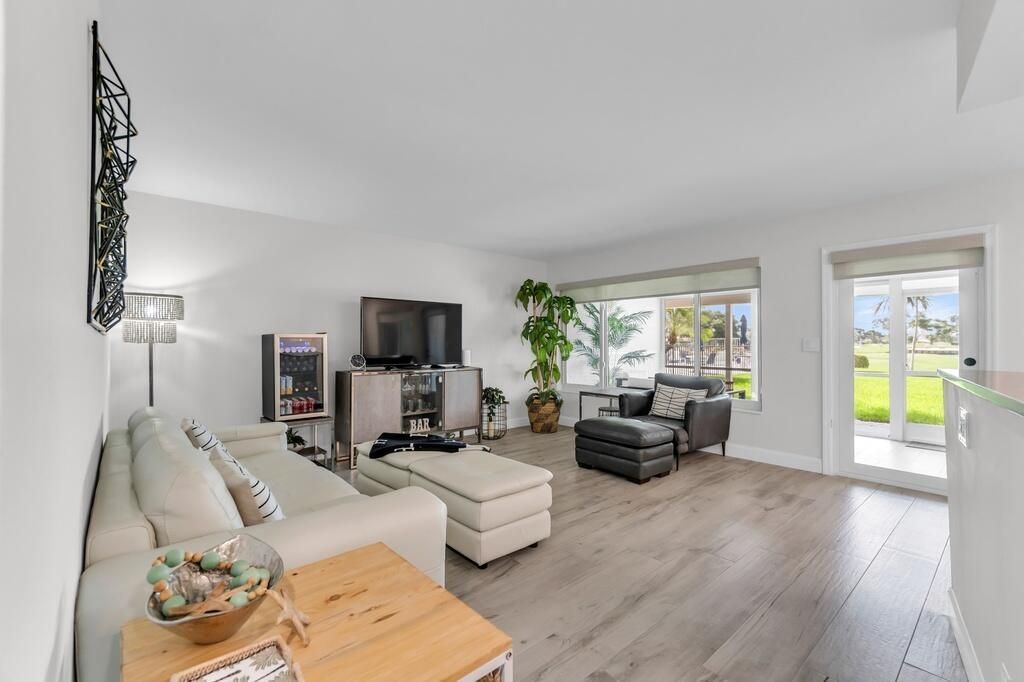 4848 NE 23rd Avenue, Unit 8A, Fort Lauderdale, FL 33308 Photo