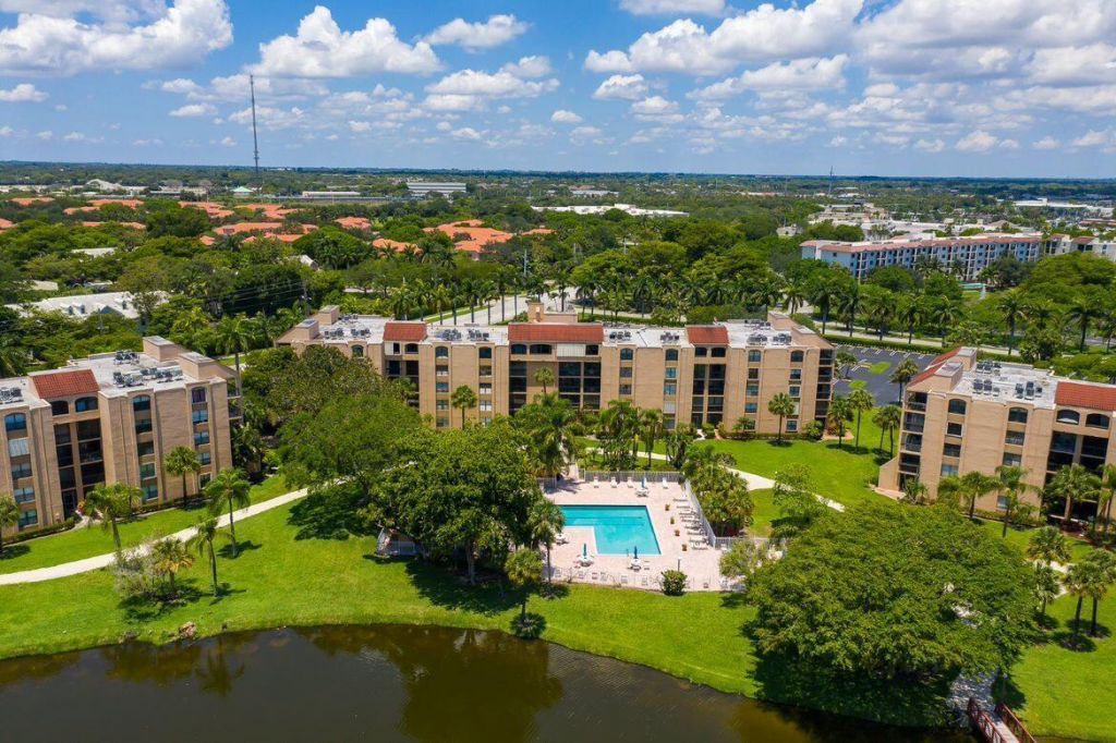 2255 Lindell Boulevard, Unit 4306, Delray Beach, FL 33444 Photo