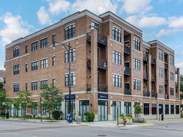4755 N WASHTENAW Avenue , Unit 209, Chicago, IL 60625
