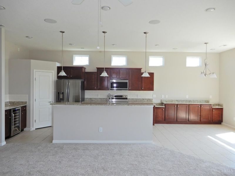 4539 Winners Circle, Unit 301, Batavia Township, OH 45103 Photo 2
