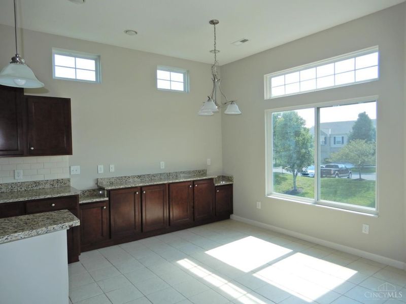 4539 Winners Circle, Unit 301, Batavia Township, OH 45103 Photo 9