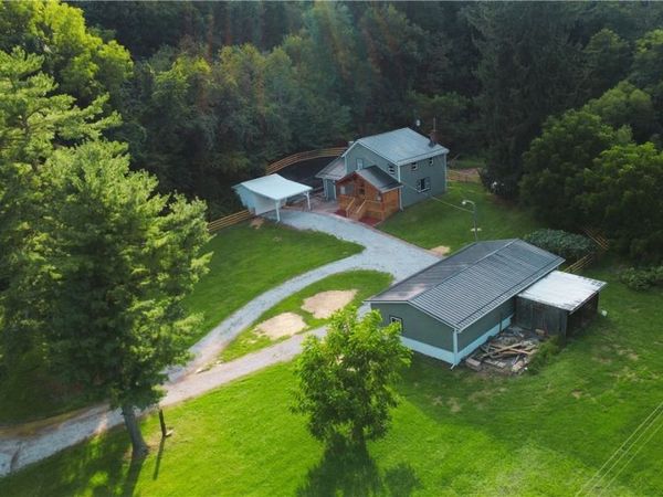 24981 Township Road 26 Road , Coshocton, OH 43812