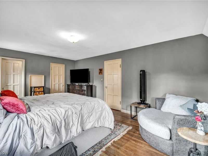 18126 Lomond Boulevard, Shaker Heights, OH 44122 Photo 30