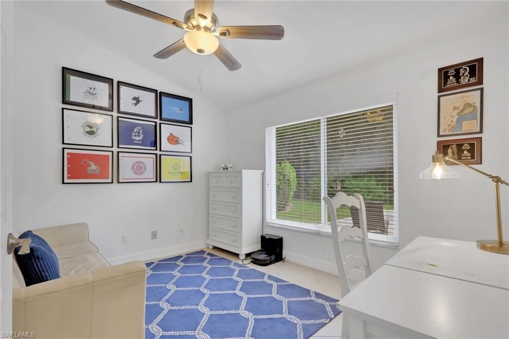 437 Fox Den Cir, Naples, FL 34104 Photo