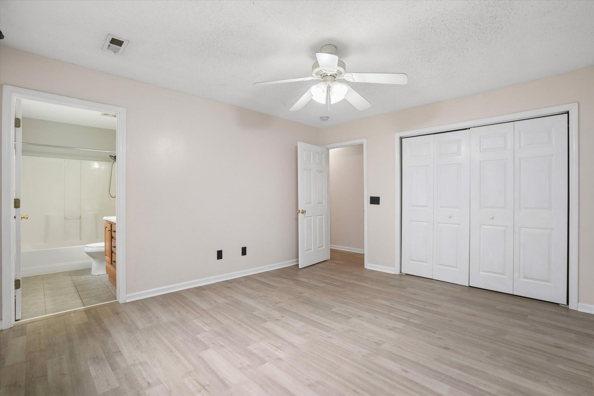 123 Giles Drive Photo 19
