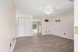 123 Giles Drive photo 4