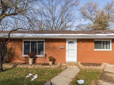 308 N Rochester Road , Clawson, Mi 48017