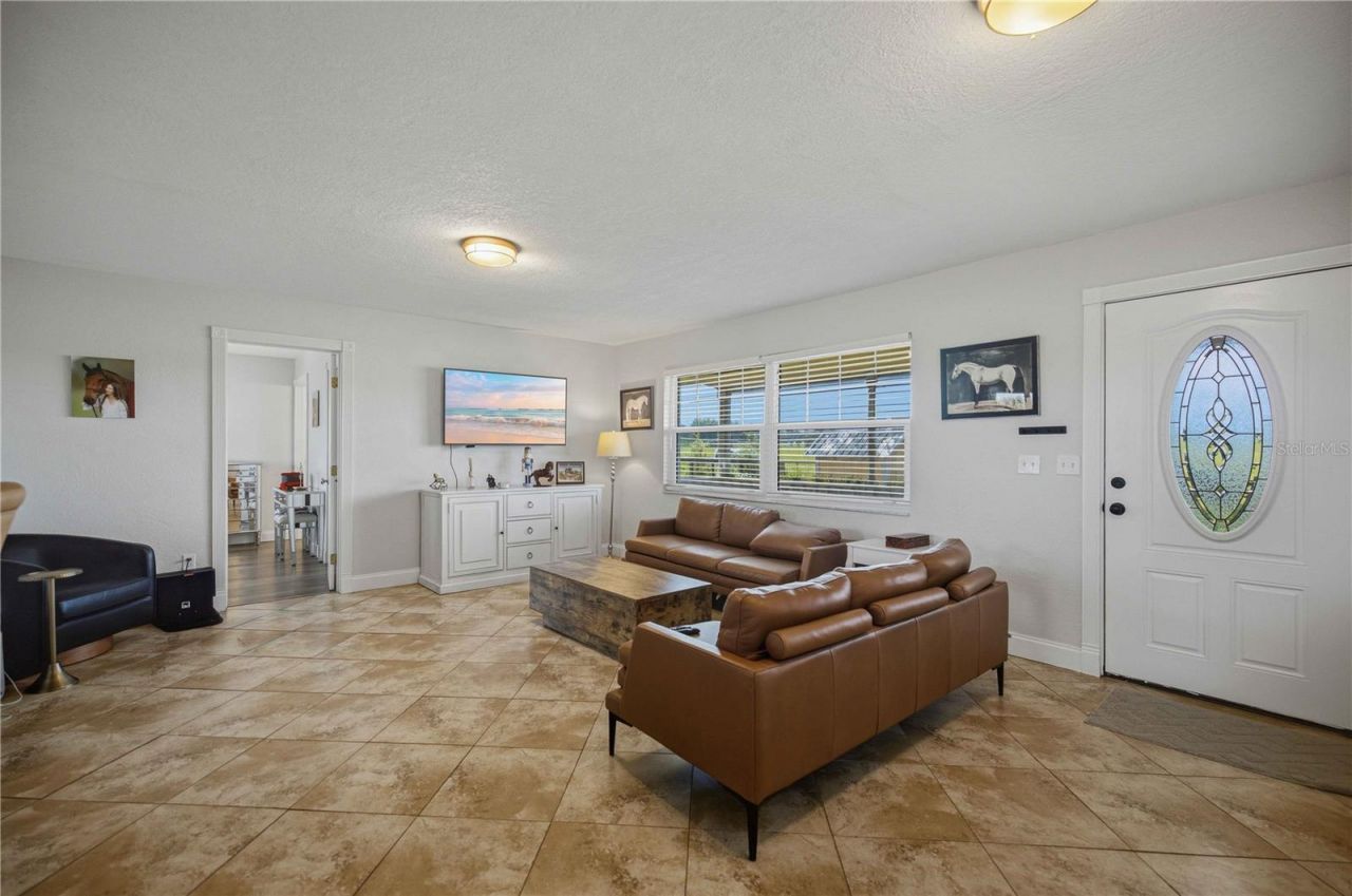 22241 NW 6th Street, Dunnellon, FL 34431 Photo