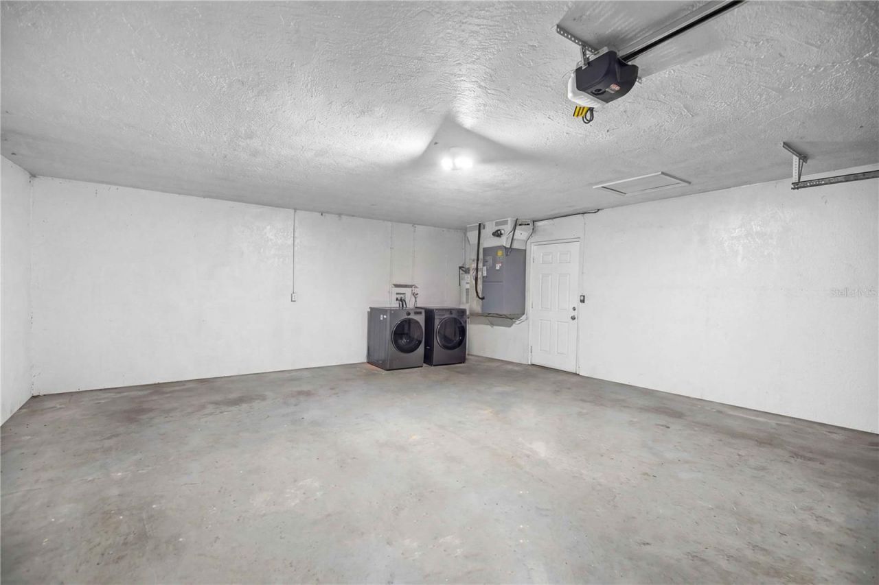 22241 NW 6th Street, Dunnellon, FL 34431 Photo