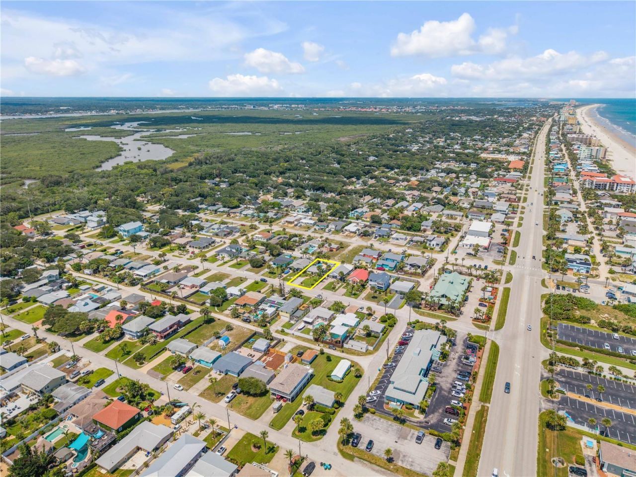 828 E 25th Avenue, New Smyrna Beach, FL 32169 Photo