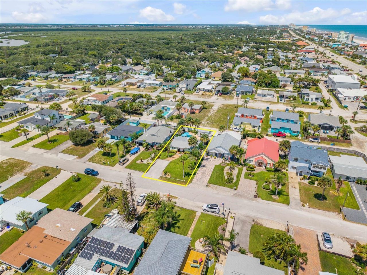 828 E 25th Avenue, New Smyrna Beach, FL 32169 Photo