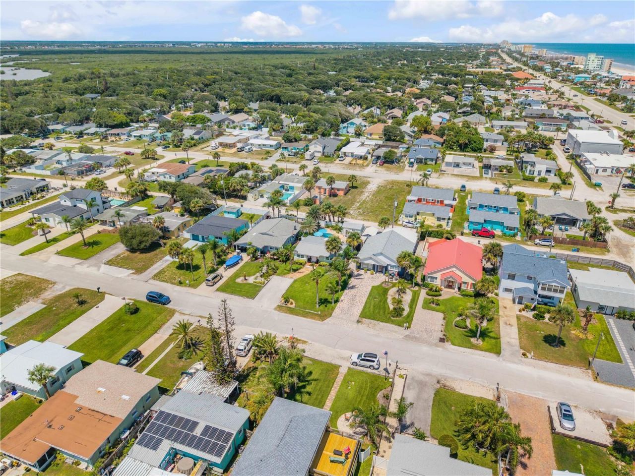 828 E 25th Avenue, New Smyrna Beach, FL 32169 Photo