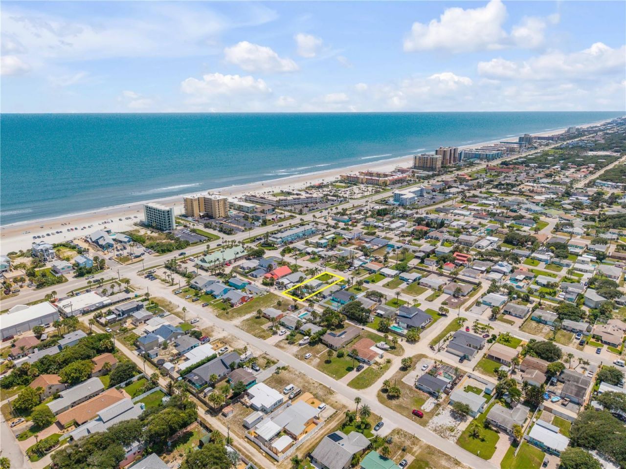 828 E 25th Avenue, New Smyrna Beach, FL 32169 Photo