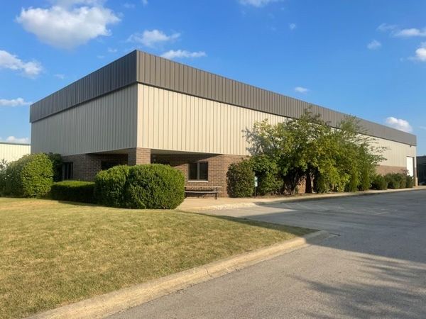 345 Production Drive , South Elgin, IL 60177