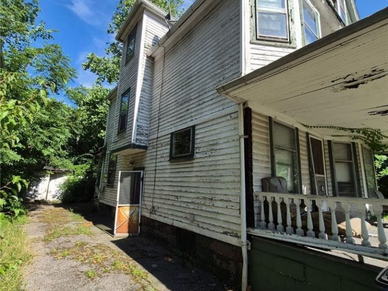 2249 E 81st Street, Cleveland, OH 44103 Photo 22