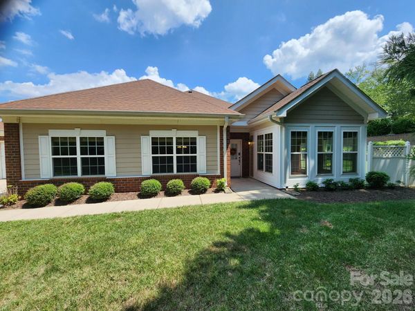 3225 Abbey Walk Lane, Matthews, NC 28105