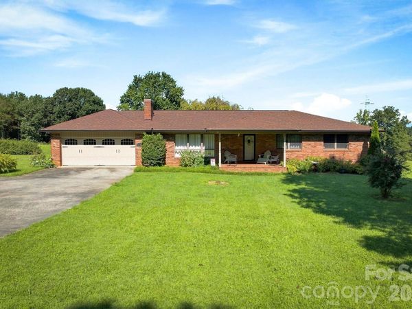 5158 Bob Farr Drive, Morganton, NC 28655