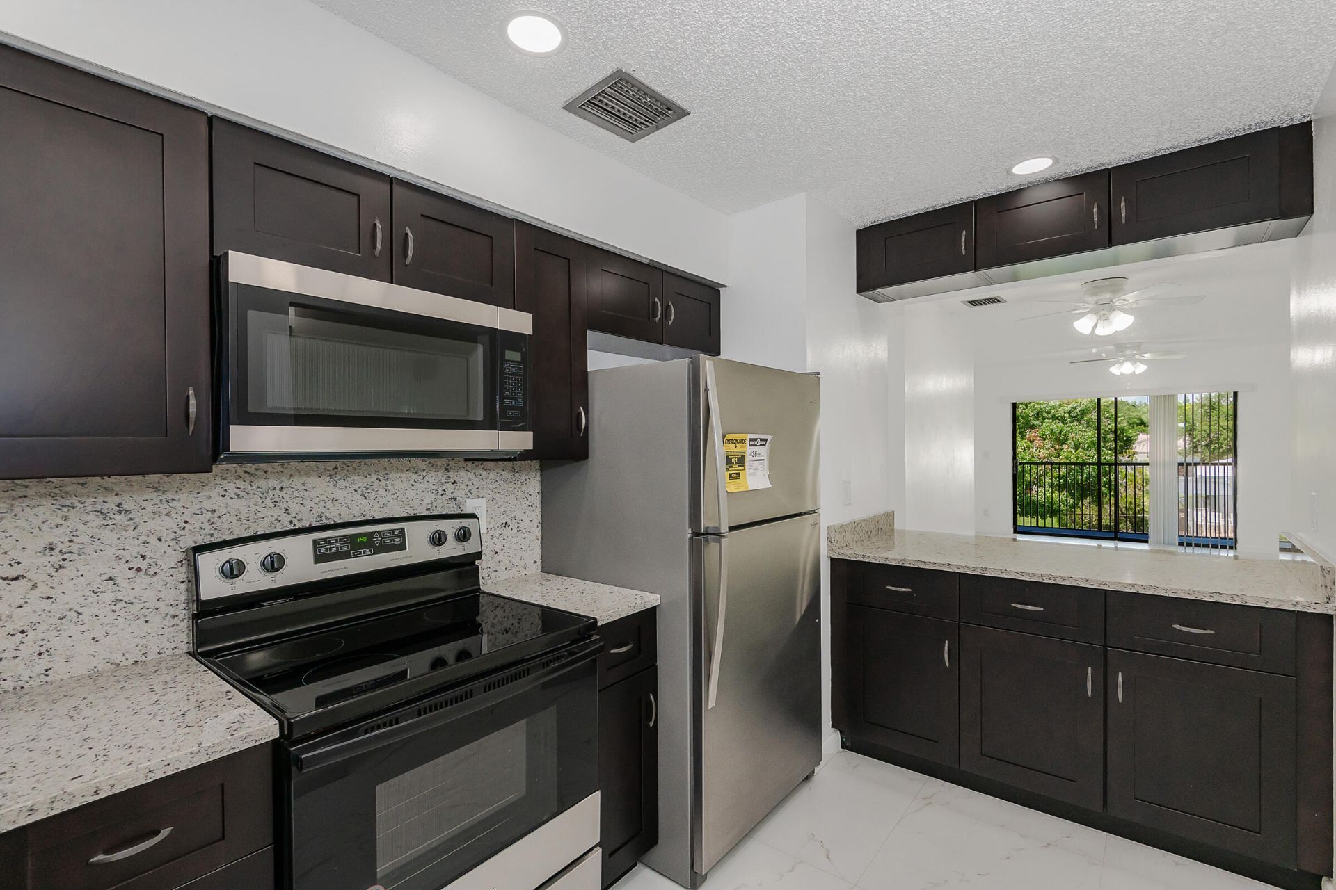 10675 Royal Palm Boulevard, Coral Springs, FL 33065 Photo