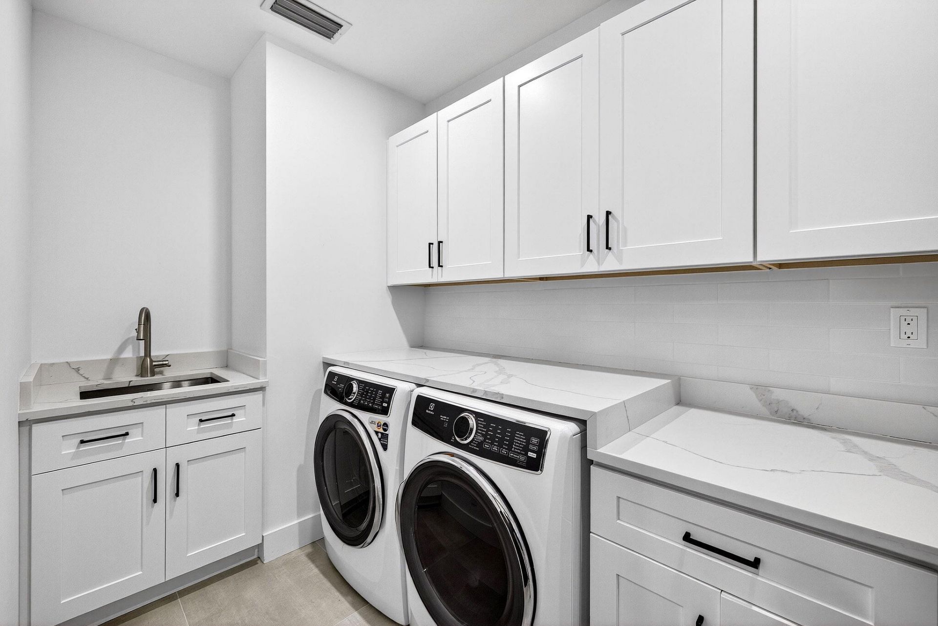1807 NE 18th Street, Fort Lauderdale, FL 33305 Photo