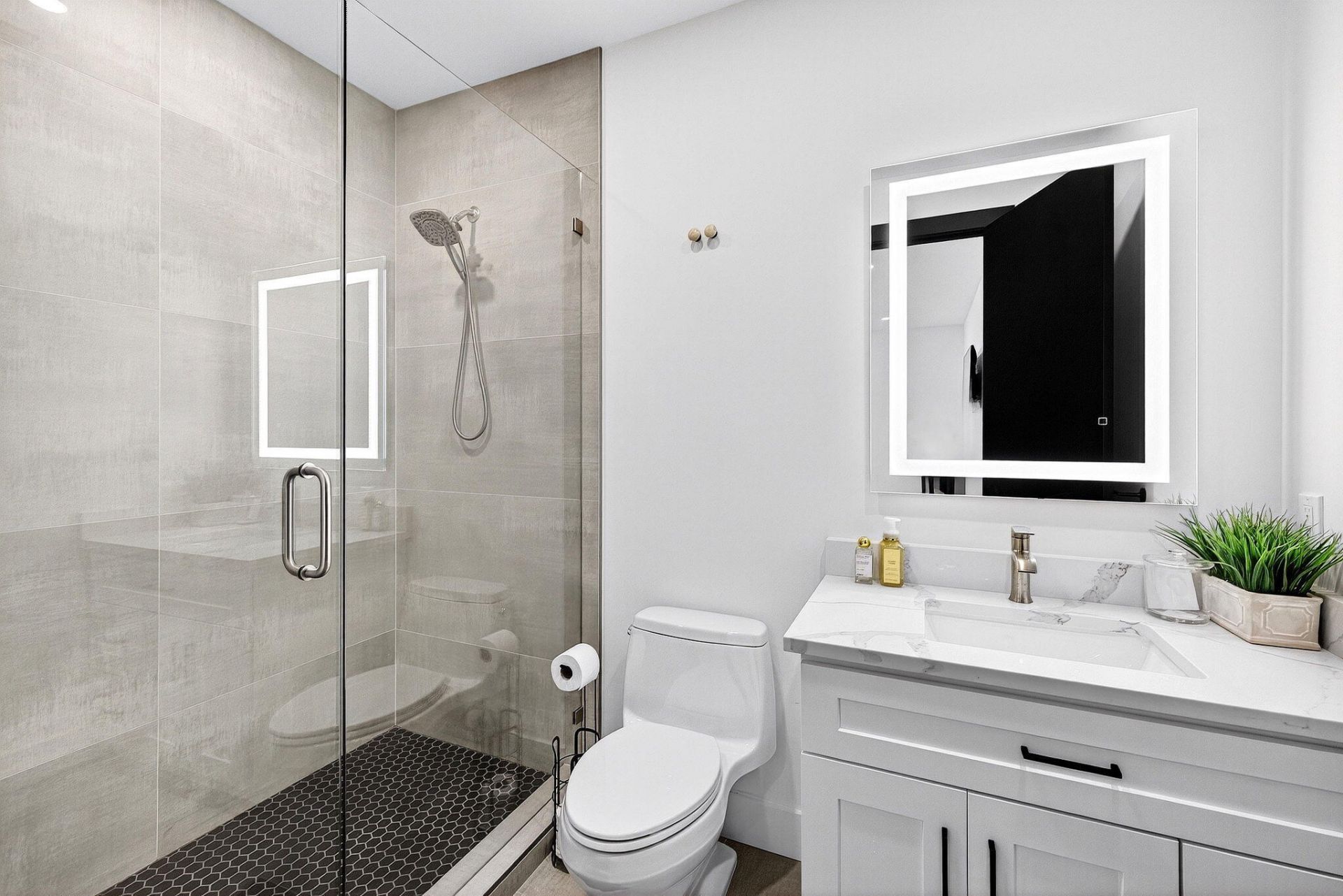 1807 NE 18th Street, Fort Lauderdale, FL 33305 Photo